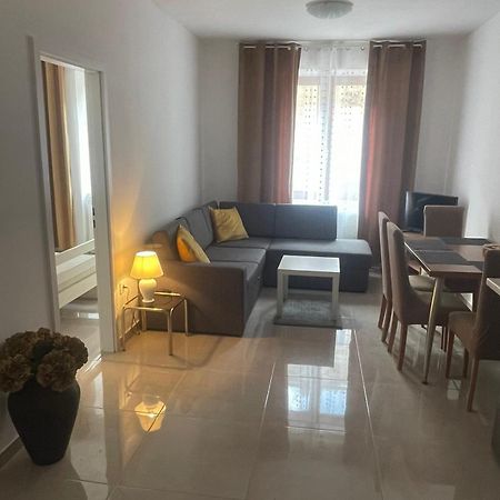 Apartman Vlaska ザグレブ エクステリア 写真