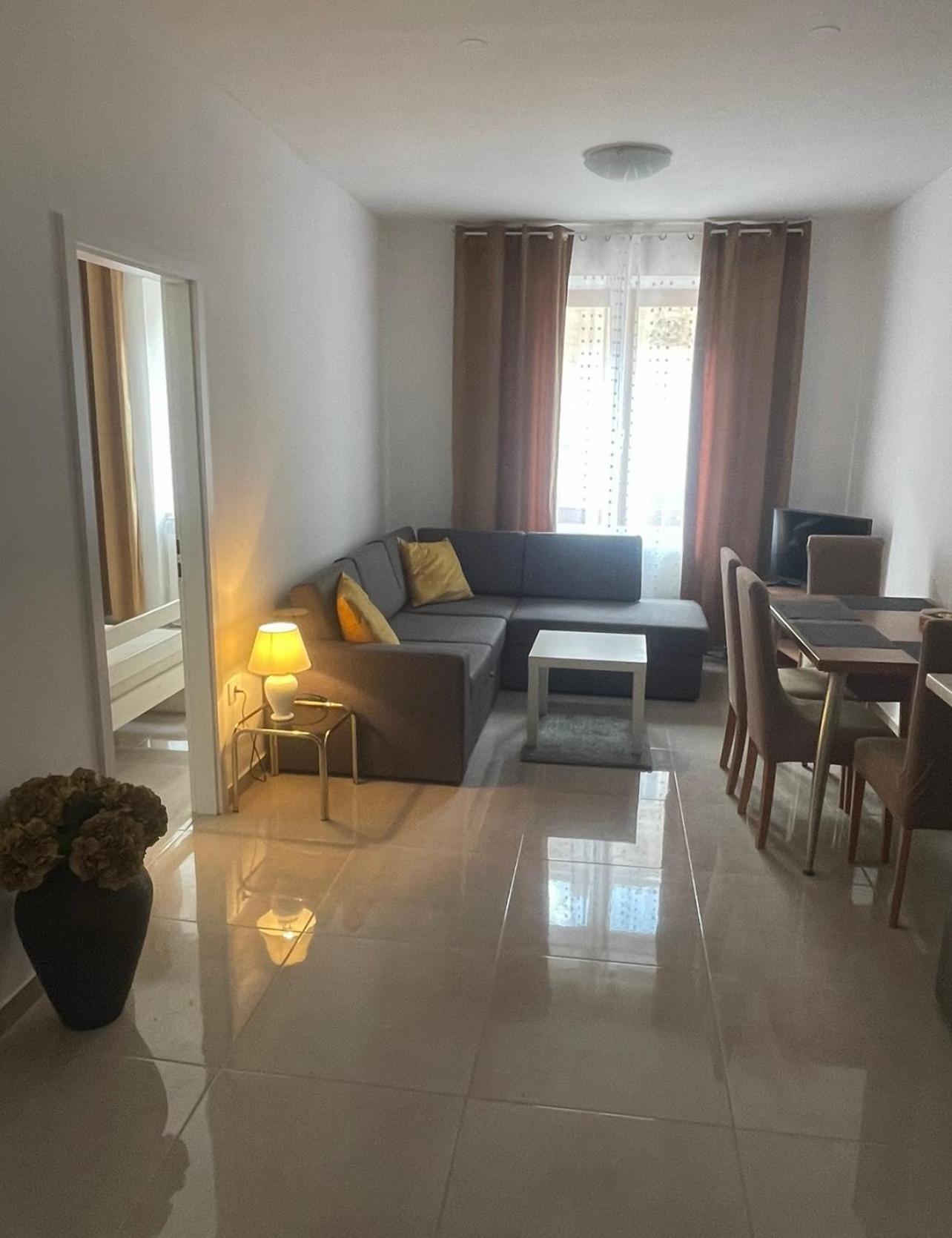 Apartman Vlaska ザグレブ エクステリア 写真